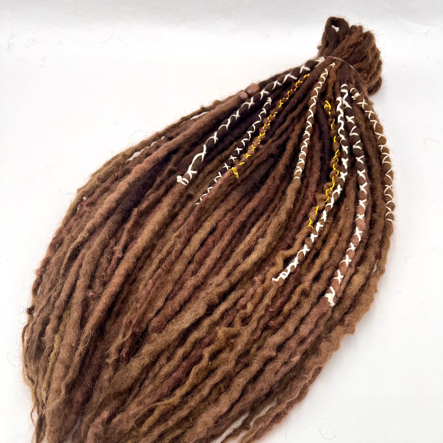 NATURALS - Medium/Dark Warm Brown