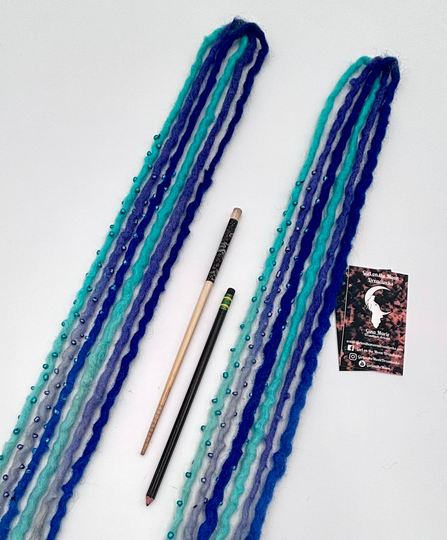 Aquarius Bubble Locs - Girl On The Moon Dreadlocks