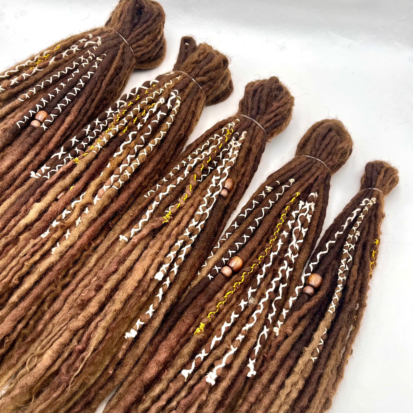 NATURALS - Medium/Dark Warm Brown
