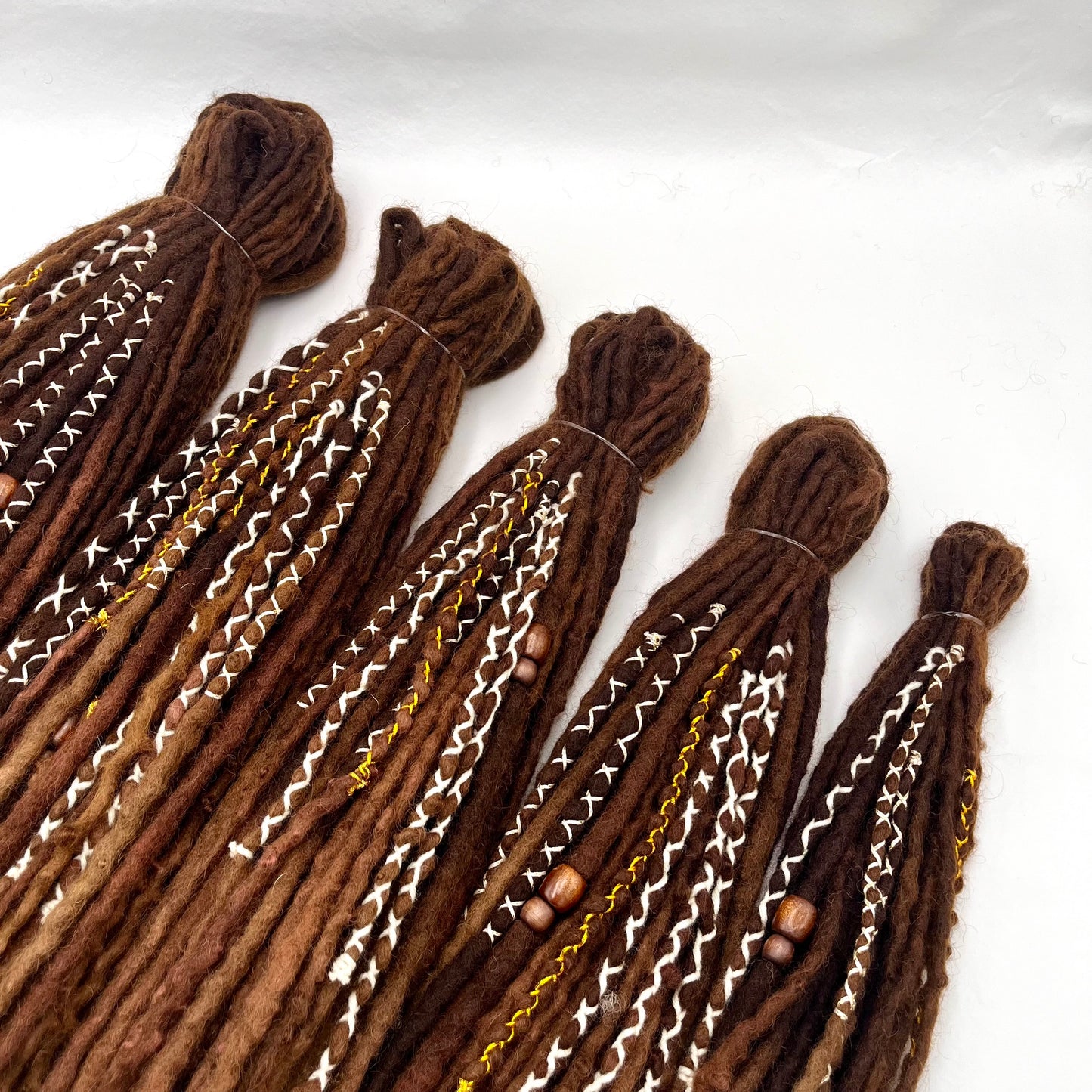 NATURALS - Medium/Dark Warm Brown
