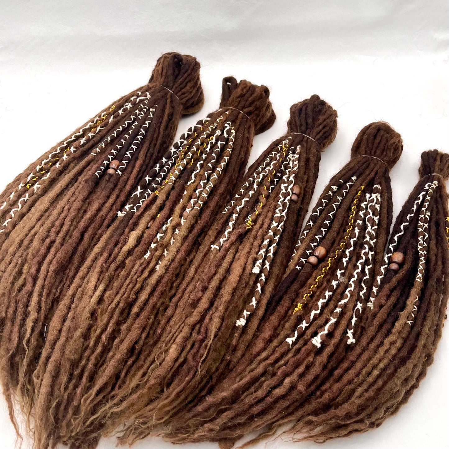 NATURALS - Medium/Dark Warm Brown