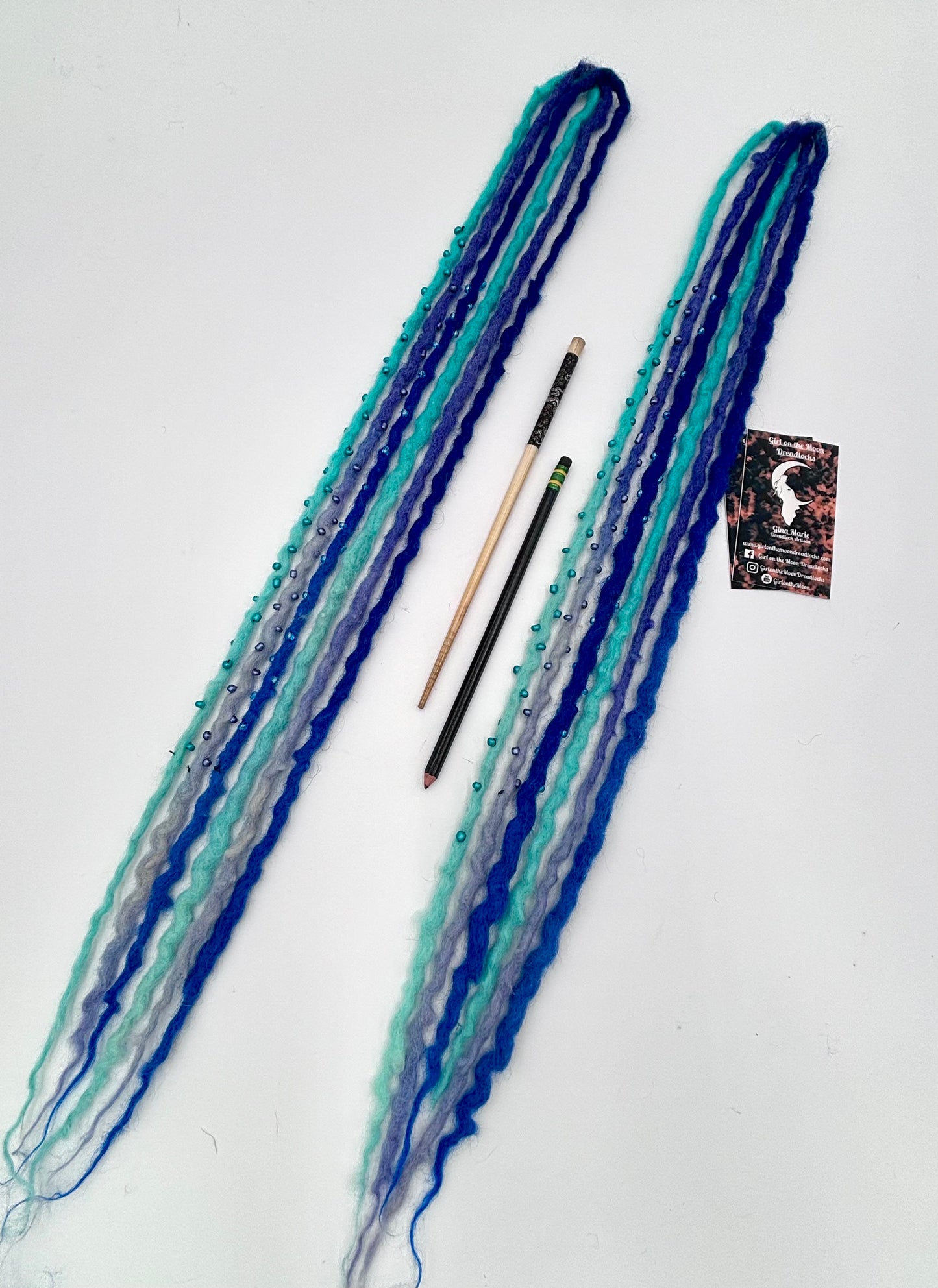 Aquarius Bubble Locs - Girl On The Moon Dreadlocks