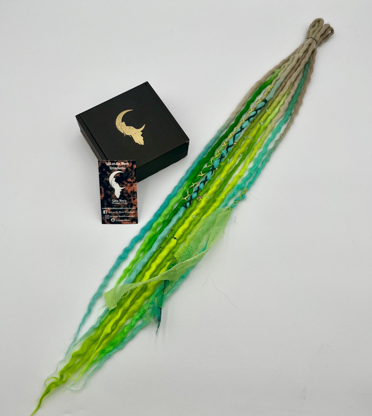 Lucky Clover Mini Accent ~ Early Spring Collection - Girl On The Moon Dreadlocks