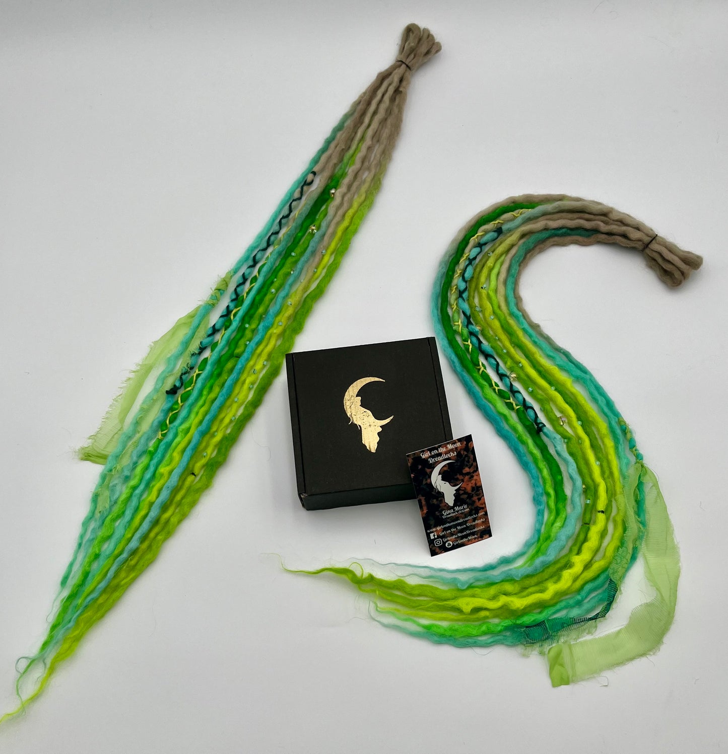 Lucky Clover Mini Accent ~ Early Spring Collection - Girl On The Moon Dreadlocks