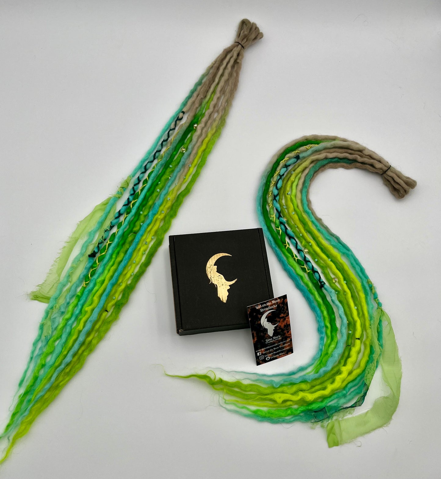 Lucky Clover Mini Accent ~ Early Spring Collection - Girl On The Moon Dreadlocks