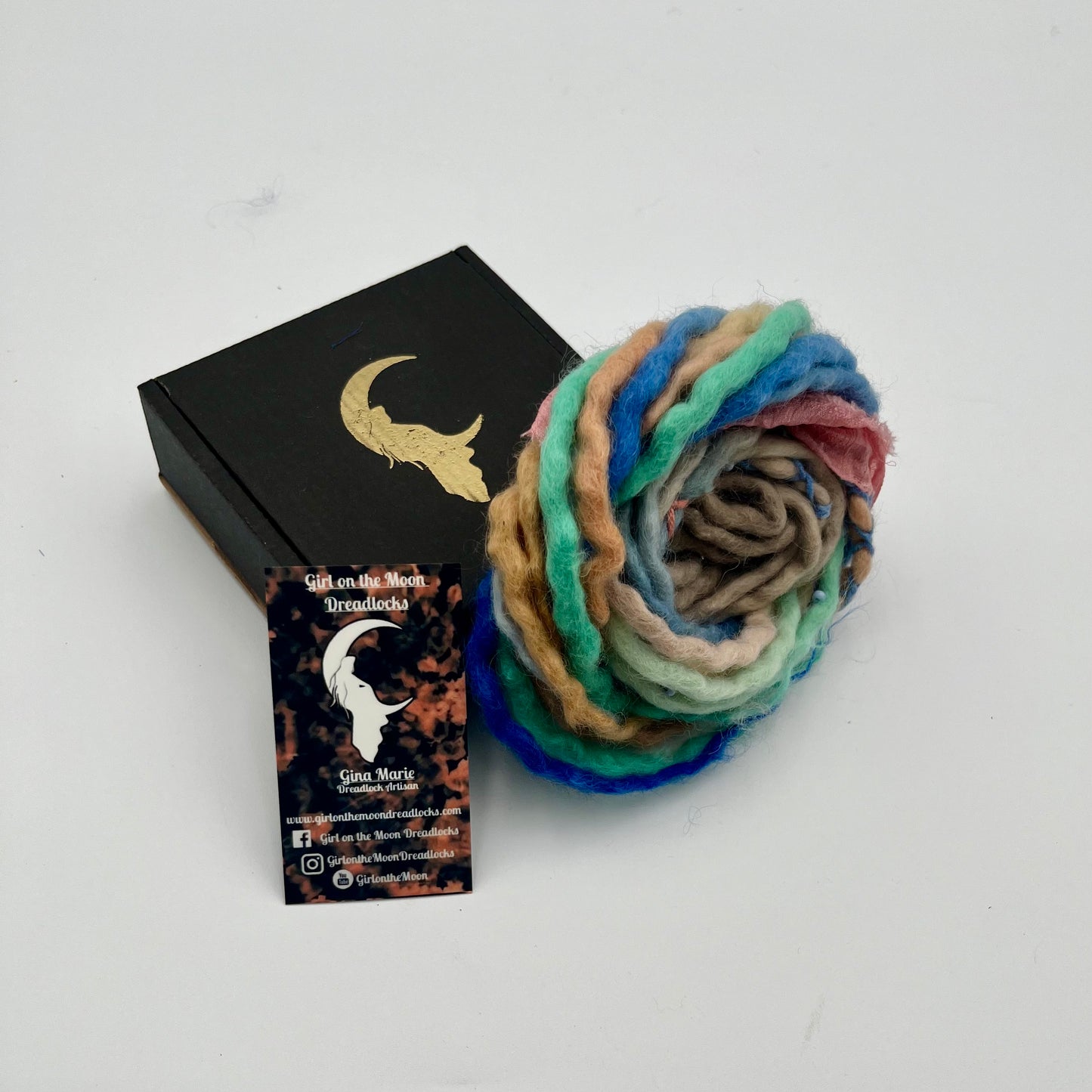 Beachy Blues Mini Accent ~ Early Spring Collection - Girl On The Moon Dreadlocks