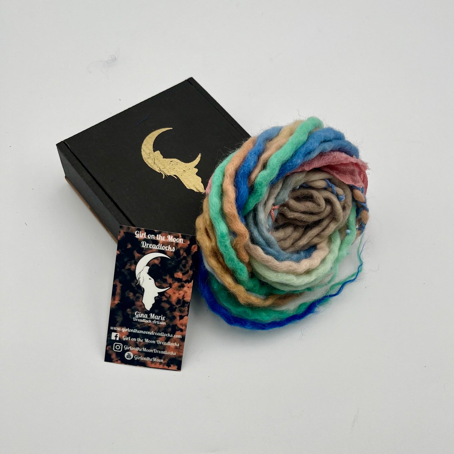 Beachy Blues Mini Accent ~ Early Spring Collection - Girl On The Moon Dreadlocks