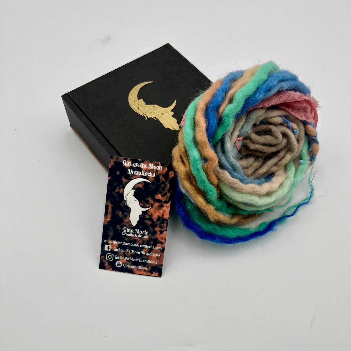 Beachy Blues Mini Accent ~ Early Spring Collection - Girl On The Moon Dreadlocks